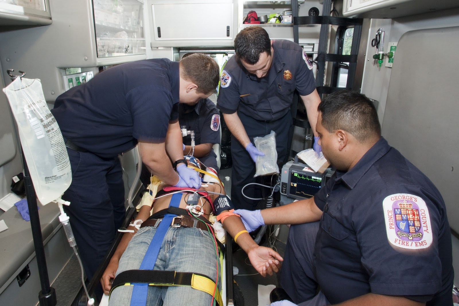 Emt paramedic training featured jpg Marion Technical College